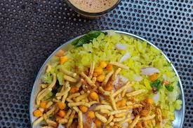 Bataka Pauaa - Famous Street Food Ahmedabad